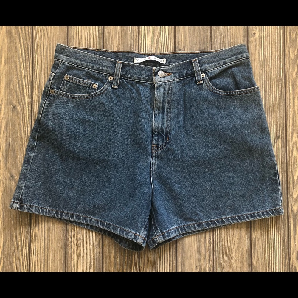 Tommy Hilfiger high waist shorts